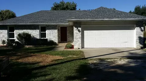 503 E Saint Louis St, Nixa, MO 65714 photo 1
