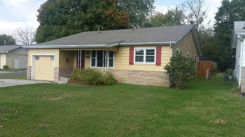 2623 W Nichols St, Springfield, MO 65802 photo 1