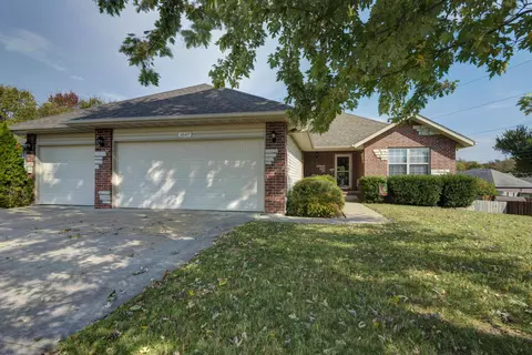 3547 E Woodside St, Springfield, MO 65809 photo 1