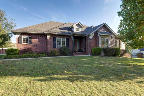 1205 E Robin St, Ozark, MO 65721 photo 1