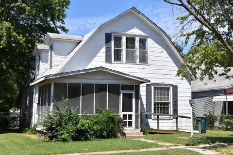 704 Frisco St, Monett, MO 65708 photo 1