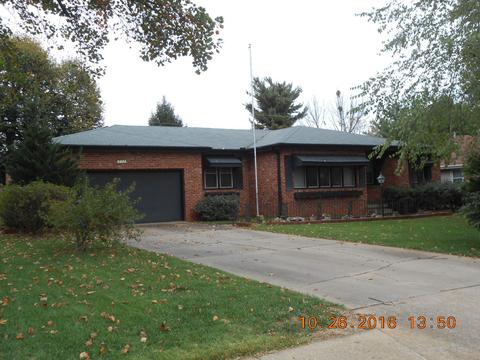 1111 W Westview St, Springfield, MO 65807 photo 1