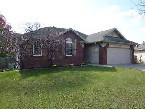 1116 W Thorngate Dr, Ozark, MO 65721 photo 1