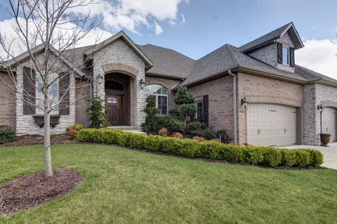 5826 S Middleton Ave, Springfield, MO 65804 photo 1