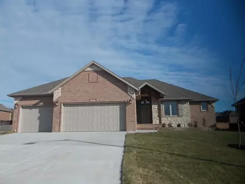 1972 N Silver Charm Ave, Springfield, MO 65802 photo 1