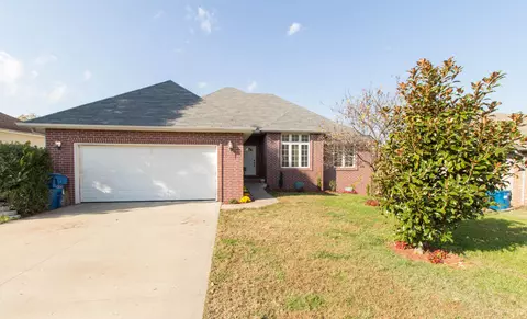 5627 S Newton Ave, Springfield, MO 65810 photo 1