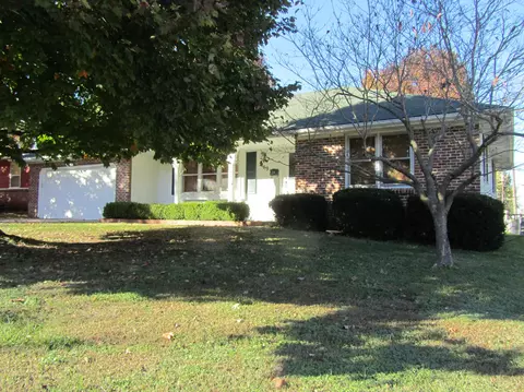2169 E Madison St, Springfield, MO 65802 photo 1