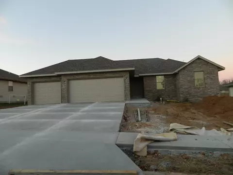 3177 E Liberty St, Republic, MO 65738 photo 1