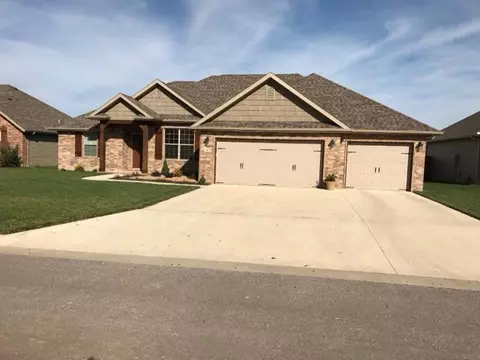 303 W Thistlewood Dr, Springfield, MO 65803 photo 1