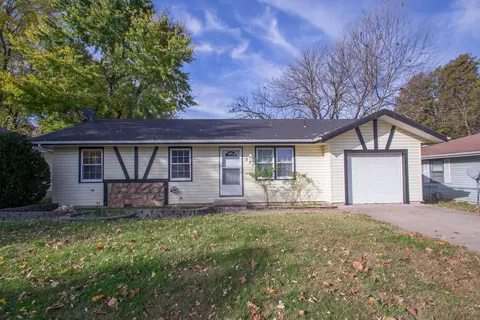 231 N Meadowview Ave, Springfield, MO 65802 photo 1