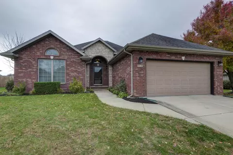 712 E Spring Dr, Ozark, MO 65721 photo 1