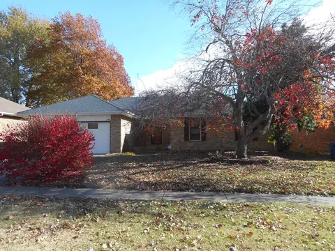 3266 S Kimbrough Ave, Springfield, MO 65807 photo 1