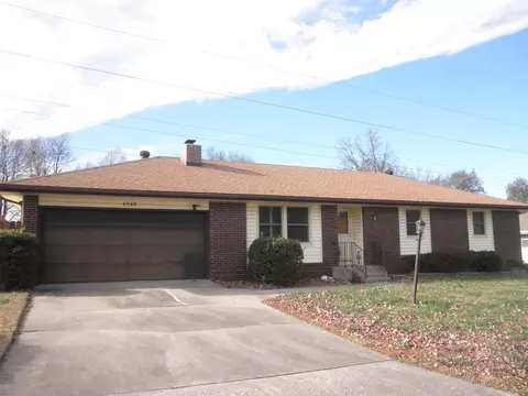 4545 S Glenn Ave, Springfield, MO 65810 photo 1