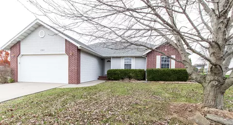 1301 W Turnberry Blvd, Ozark, MO 65721 photo 1