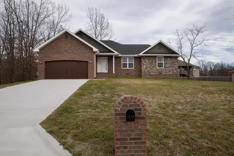 1540 Lacy Spring Dr, Marshfield, MO 65706 photo 1