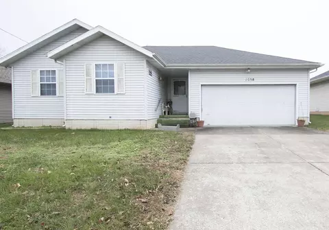 1058 E Snider St, Springfield, MO 65803 photo 1