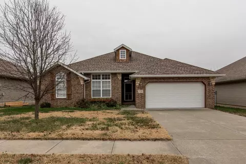 3754 W Rockwood St, Springfield, MO 65807 photo 1