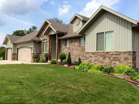 3913 W Durango Ct, Springfield, MO 65810 photo 1