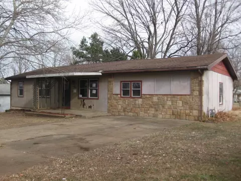 630 Pershing St, Willard, MO 65781 photo 1
