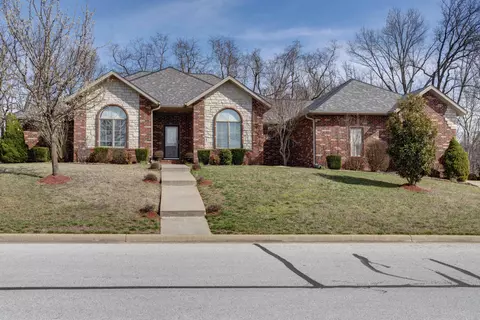 1906 N 9th Ave, Ozark, MO 65721 photo 1