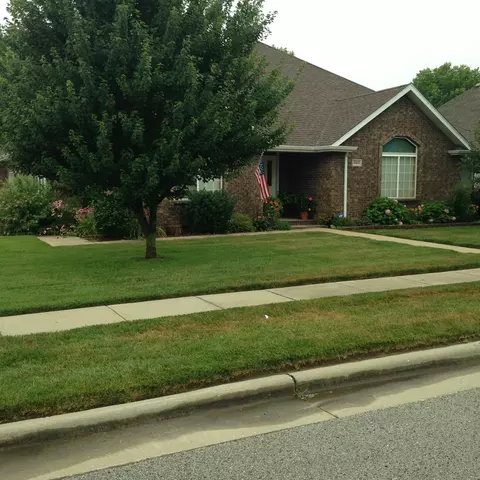 4465 S Appleton Dr, Springfield, MO 65810 photo 1