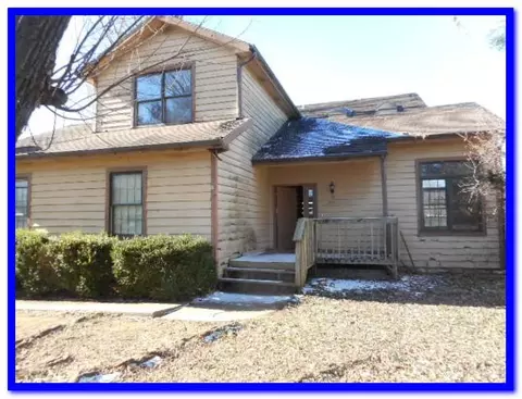1711 N Pearson Dr, Springfield, MO 65802 photo 1