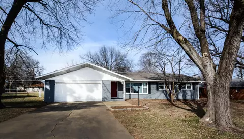 619 W Lasalle St, Springfield, MO 65807 photo 1