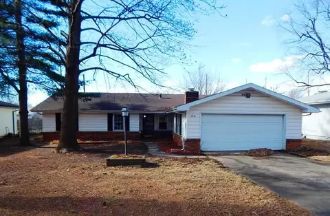 2451 S Ferguson Ave, Springfield, MO 65807 photo 1