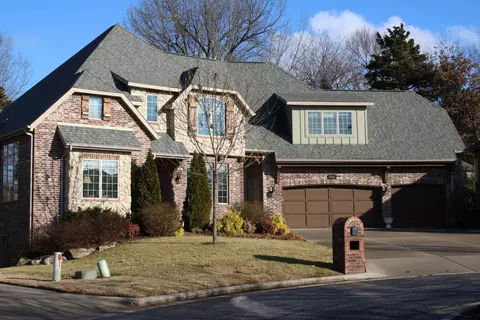 5326 S Fort Ave, Springfield, MO 65810 photo 1