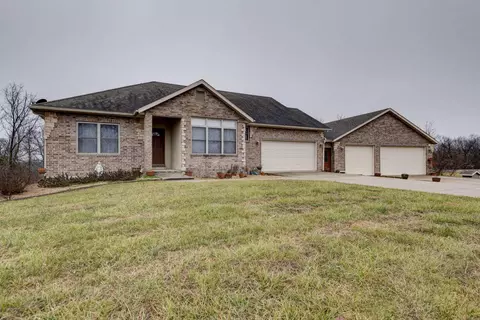 366 Garner Dr, Ozark, MO 65721 photo 1