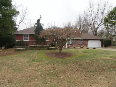 3156 W Ellison Dr, Springfield, MO 65810 photo 1