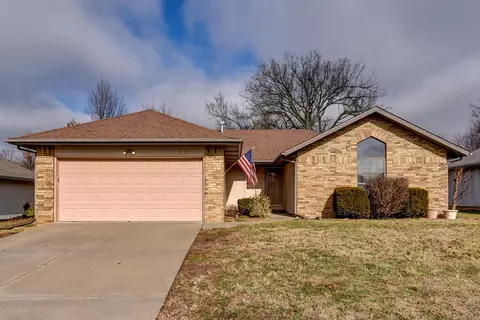 2295 W Deerfield St, Springfield, MO 65807 photo 1