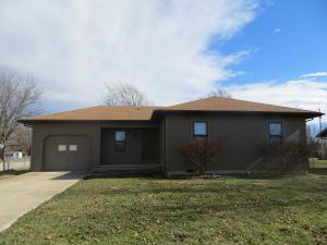 704 S Olive, Marshfield, MO 65706 photo 1