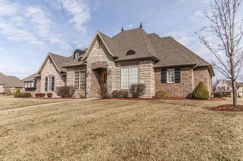 3230 W Windward Pass, Springfield, MO 65810 photo 1