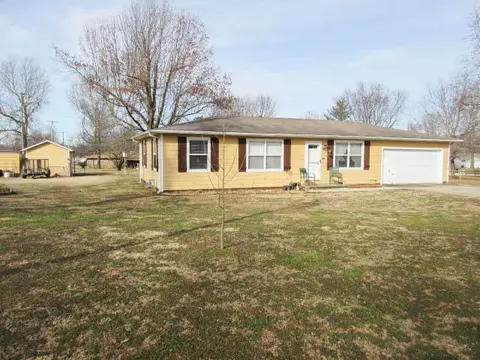 617 S Pershing St, Willard, MO 65781 photo 1