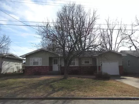 210 W Kingsbury St, Springfield, MO 65807 photo 1