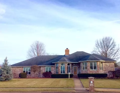 1126 W Cardinal St, Springfield, MO 65810 photo 1