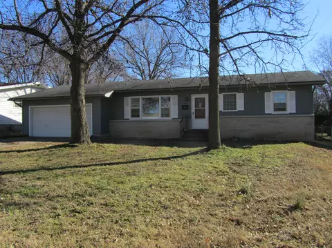 3146 S Dayton Ave, Springfield, MO 65807 photo 1