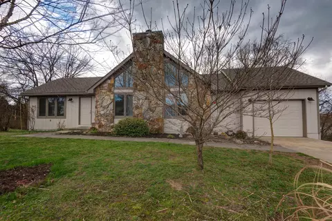 703 N 4th Ave, Ozark, MO 65721 photo 1