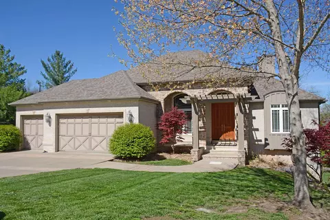 4756 S Sydney Ave, Springfield, MO 65810 photo 1