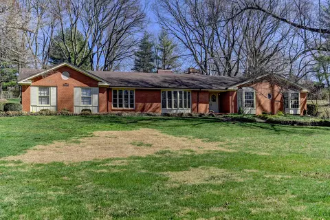 2616 S Marlan Ave, Springfield, MO 65804 photo 1
