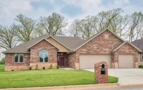 2247 S Lexus Ave, Springfield, MO 65807 photo 1