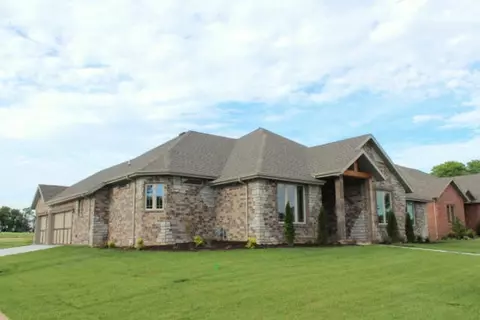 3583 W Tracy Ct, Springfield, MO 65807 photo 1