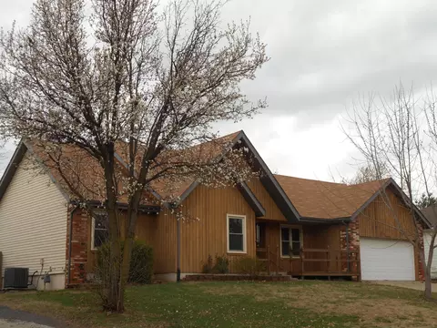 2131 S Todd Ave, Springfield, MO 65807 photo 1