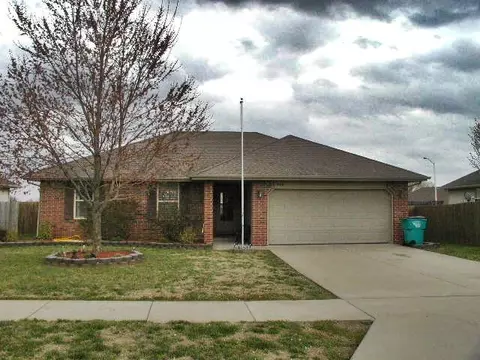 908 S Natalie Ave, Springfield, MO 65802 photo 1