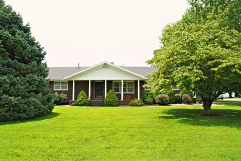 1118 Sunset Ave, Marshfield, MO 65706 photo 1