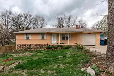 901 S 7th Ave, Ozark, MO 65721 photo 1