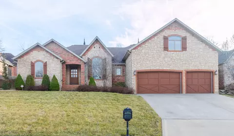 4010 E Kensington St, Springfield, MO 65809 photo 1