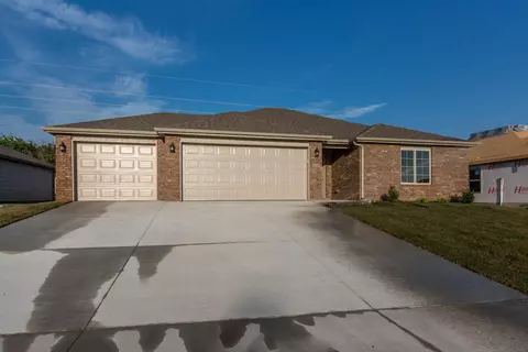3128 N Oakland Ave, Springfield, MO 65803 photo 1