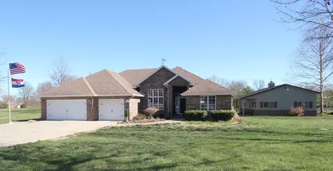 5147 W Skyler Dr, Springfield, MO 65802 photo 1